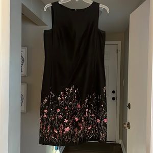 Ann Taylor black shift dress